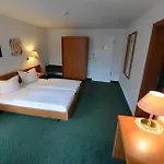 Evabrunnen 3*